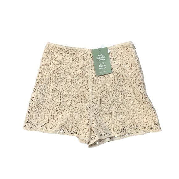H&M Shorts Womens XS Extra Small Cream Side Zip Crochet Knit Inner Lined Culotte - Picture 1 of 11